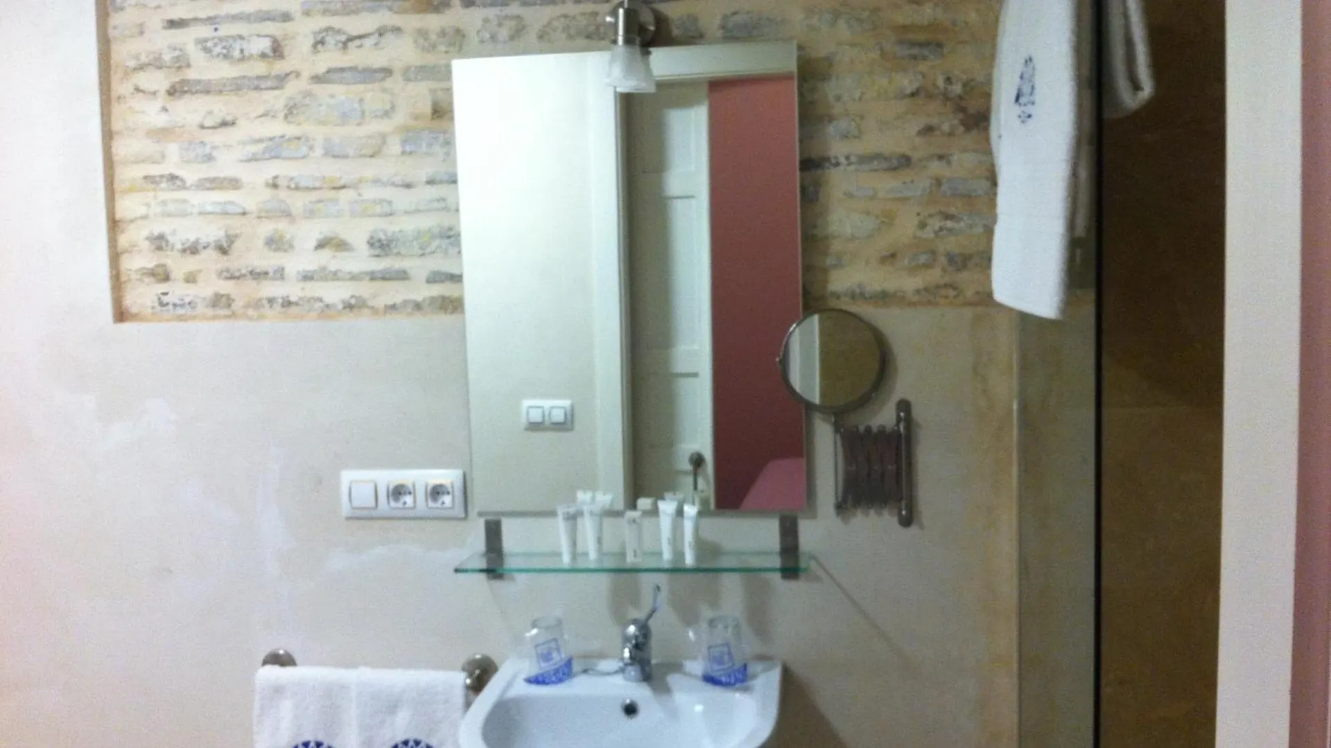 Hotel Boutique Casa De Colon Sevilla 3*,